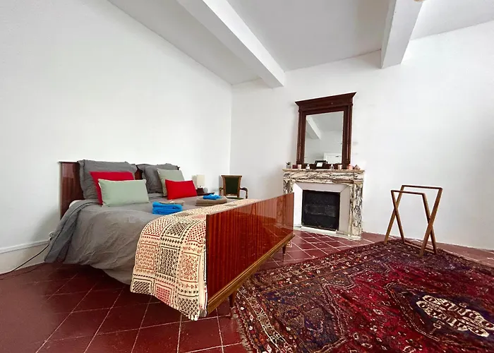 La Ou Je T Emmenerai 住宿加早餐酒店 Laure-Minervois